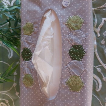 Preview: Taschentuch Box Olga 17