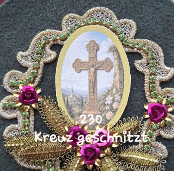Heiligenbild  HB-CH-H230  Kreuz geschnitzt  (ohne Stickrand)  30x45mm