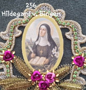 Heiligenbild  HB-CH-G256  Hildegard v. Bingen  (ohne Stickrand)  40x55mm