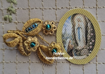 Heiligenbild  HB-CH-E267   Madonna v. Lourdes  (ohne Stickrand)    20x25mm