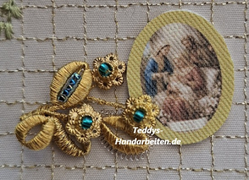 Heiligenbild  HB-CH-E272  Mariä Geburt  (ohne Stickrand)    20x25mm
