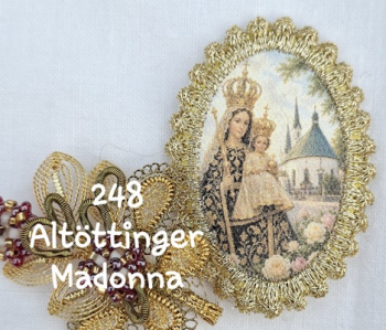 Heiligenbild  HB-CH-H248  Altöttinger Madonna   mit Goldrand  32x46mm
