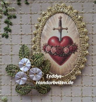 Heiligenbild  HB-CH-H290  Herz mit Blütenkranz  mit Goldrand  32x46mm