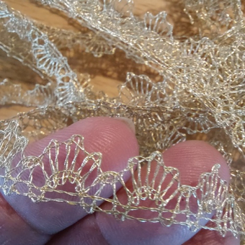 Preview: Handgeköppelte echt verg. Goldspitze 7  -- 12mm breit / 1St.=10cm