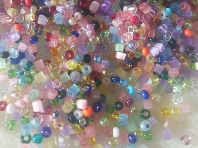 Fl19  Glasperlen  Mix 280g  2mm